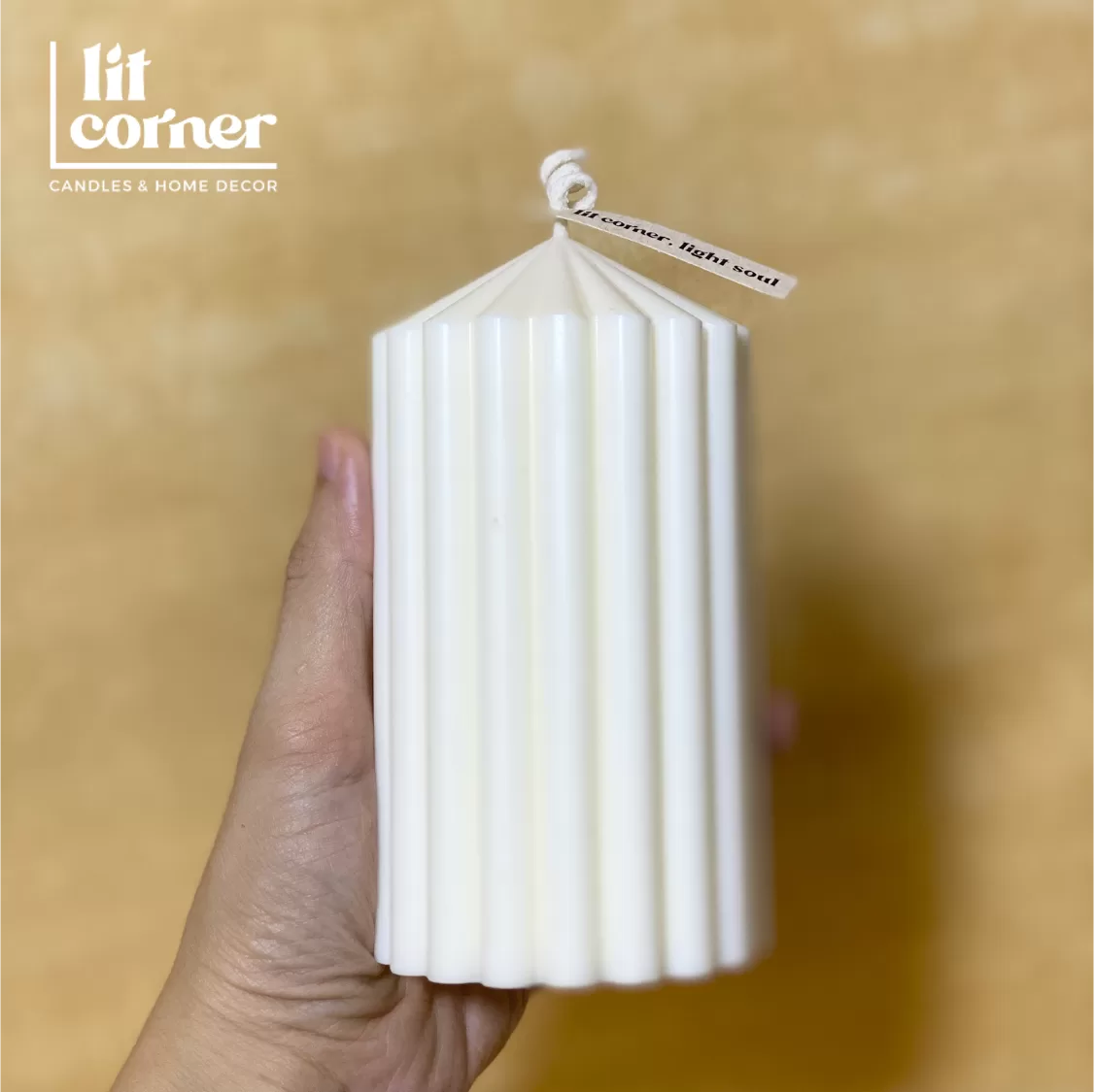 Nến Pillar Khối Trụ Sọc Tròn - Size M Nến Pillar Khối Trụ Sọc Tròn - Size M